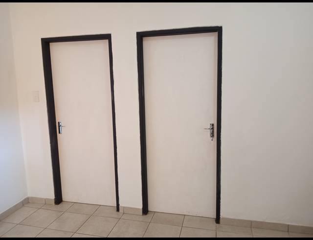 2 BEDROOM SECTIONAL TITLE FOR SALE IN WITFIELD